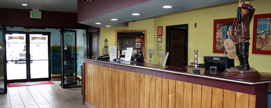 Hotel Bayinn Front Desk